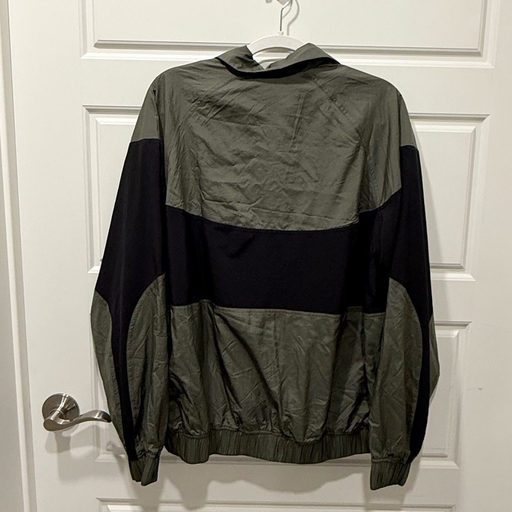 Lululemon | Nylon Colorblock Collard Jacket - Picture 10 of 12